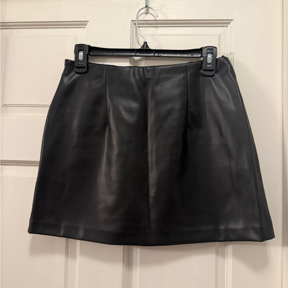 Abercrombie & Fitch Faux Leather Mini Skirt - Picture 2 of 3